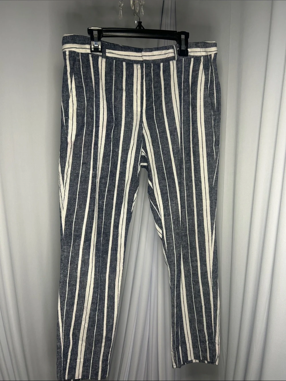 Banana Republic Navy & White Striped Straight-Leg Pants linen blend